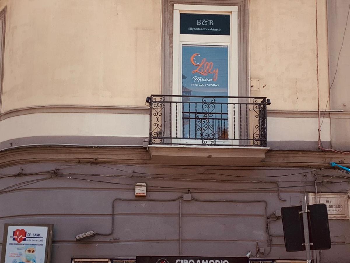 Maison Lilly Наполи Екстериор снимка